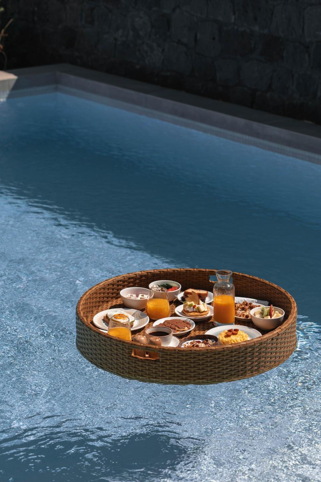Nero Suites By Nomee Hospitality Group Imerovigli  Exteriér fotografie